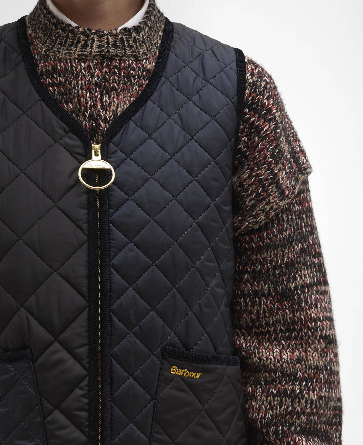 Heslerton Gilet Dark Navy/Black/Dress Tartan image number 3