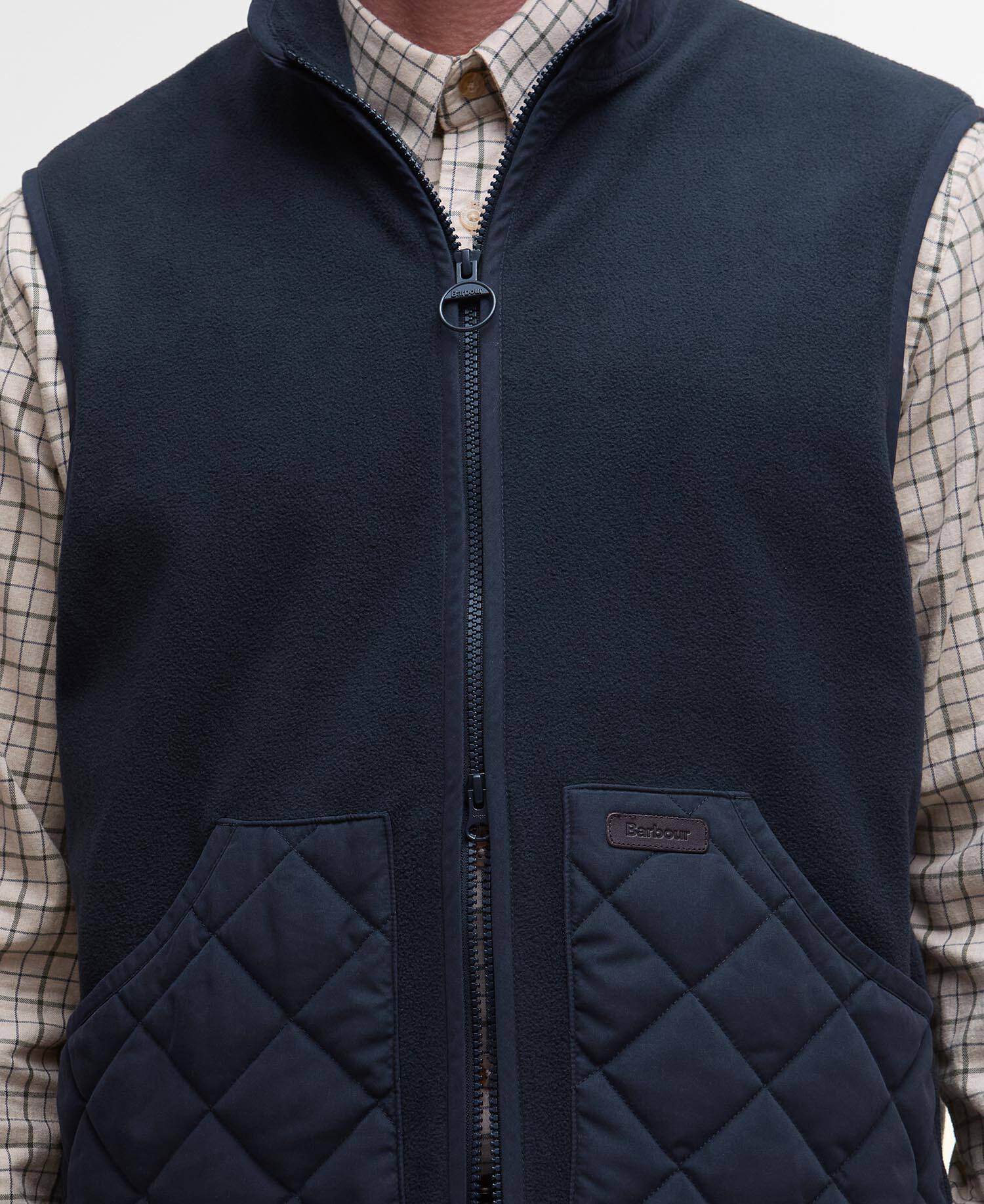 Lowich Fleeced Gilet image number 4