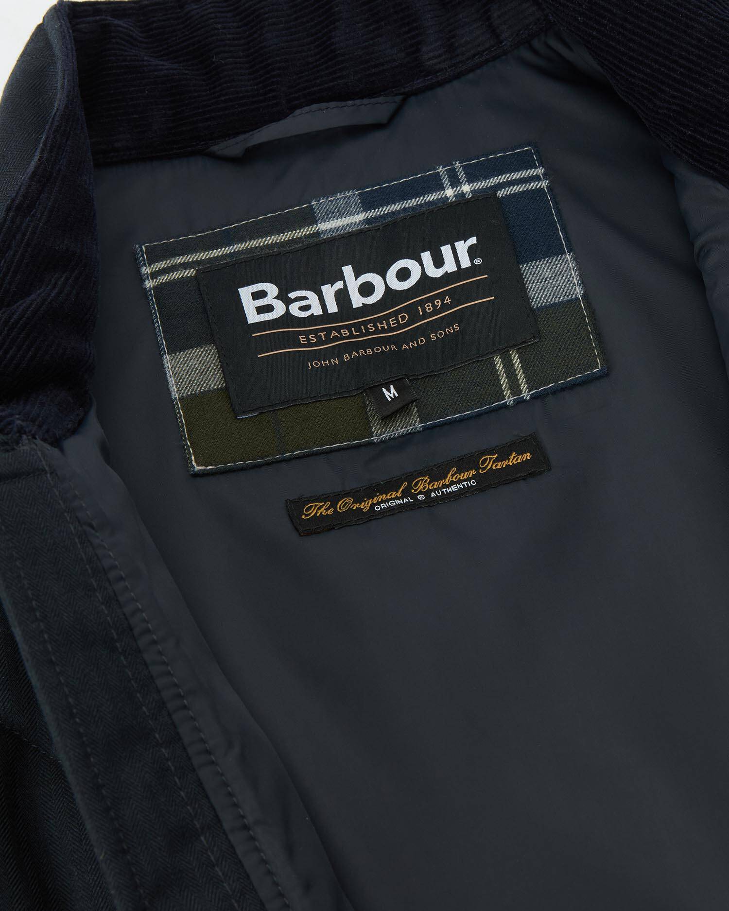 City Harrington Quilted Gilet Navy image number 5