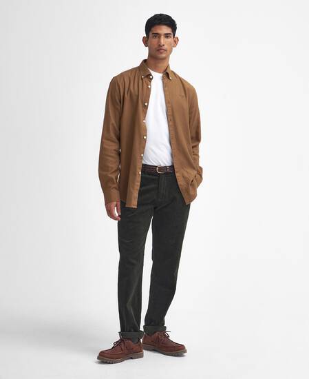 Pantaloni in velluto stretch a coste sottili dalla vestibilità leggermente aderente 