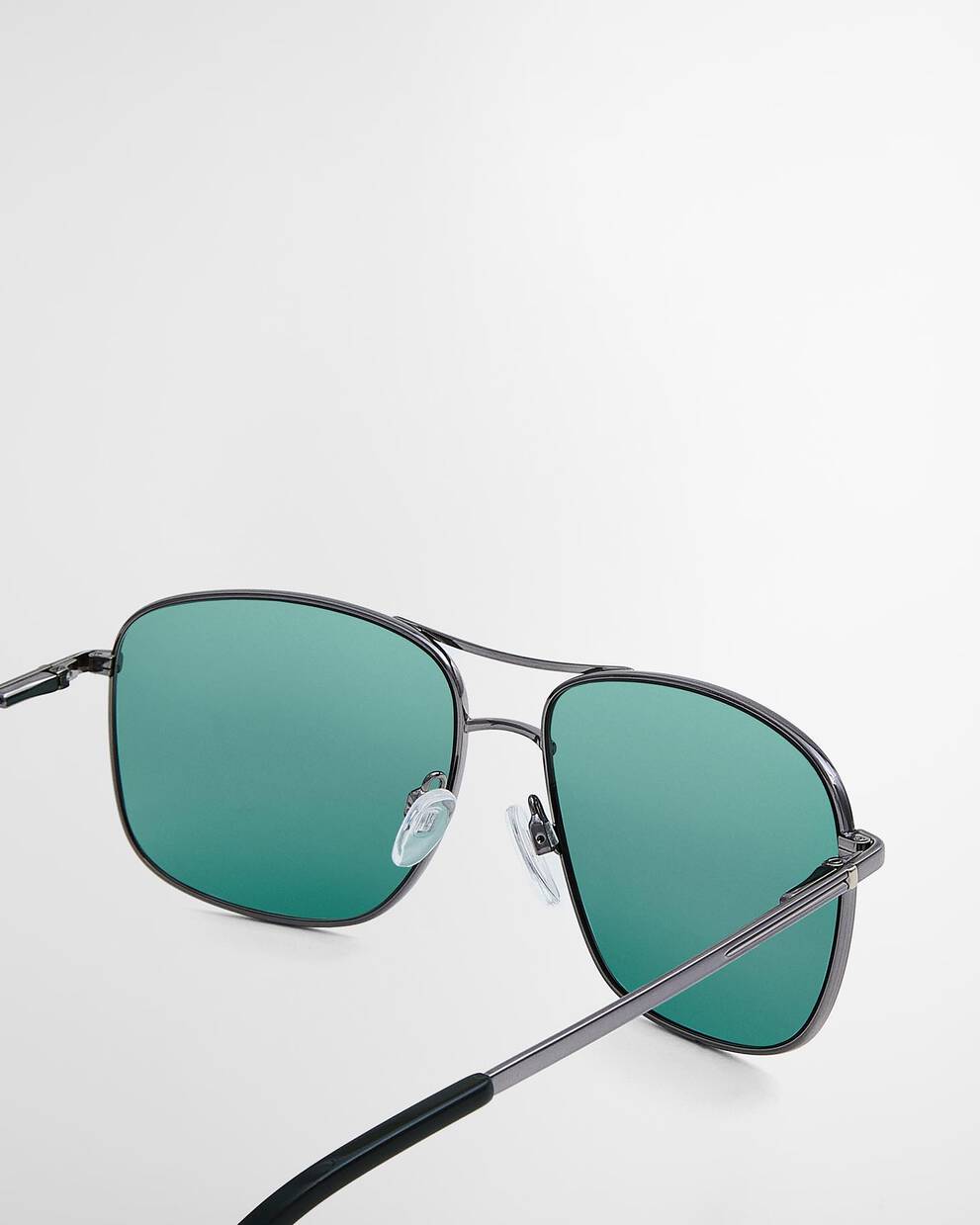 Navigator Sunglasses