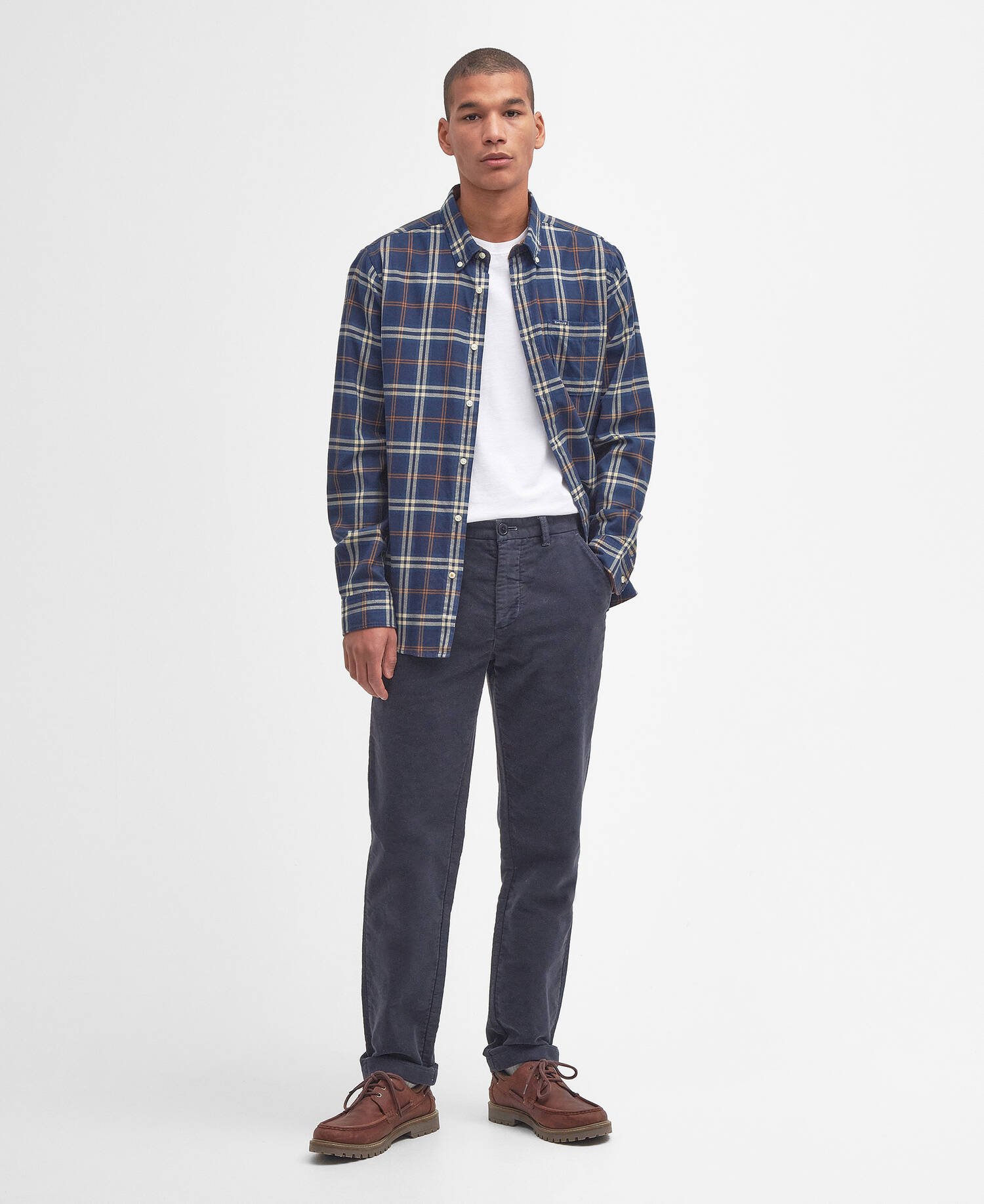 Crossfell Tailored Long-Sleeved Shirt image number 1