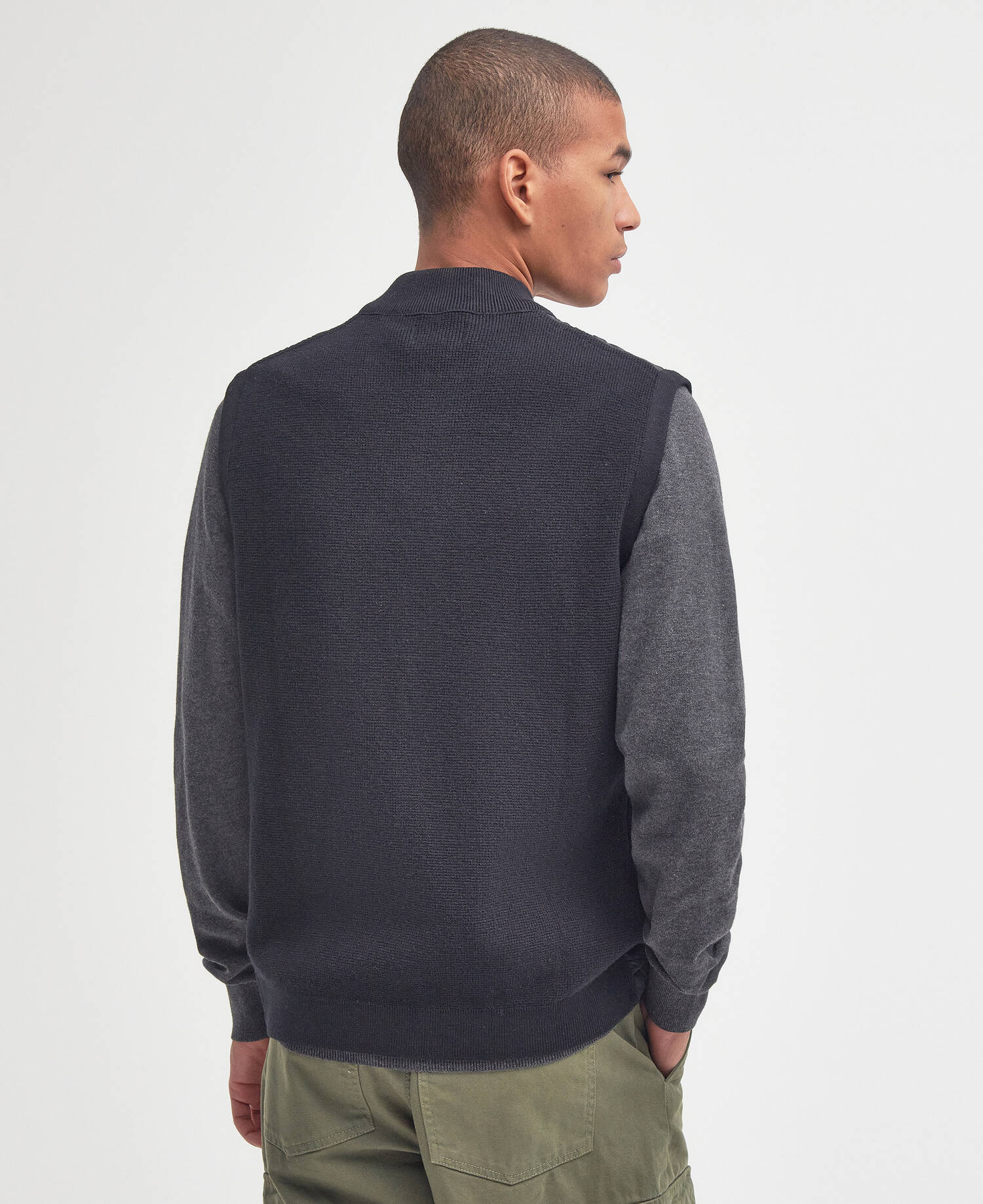 Essential Gilet image number 2