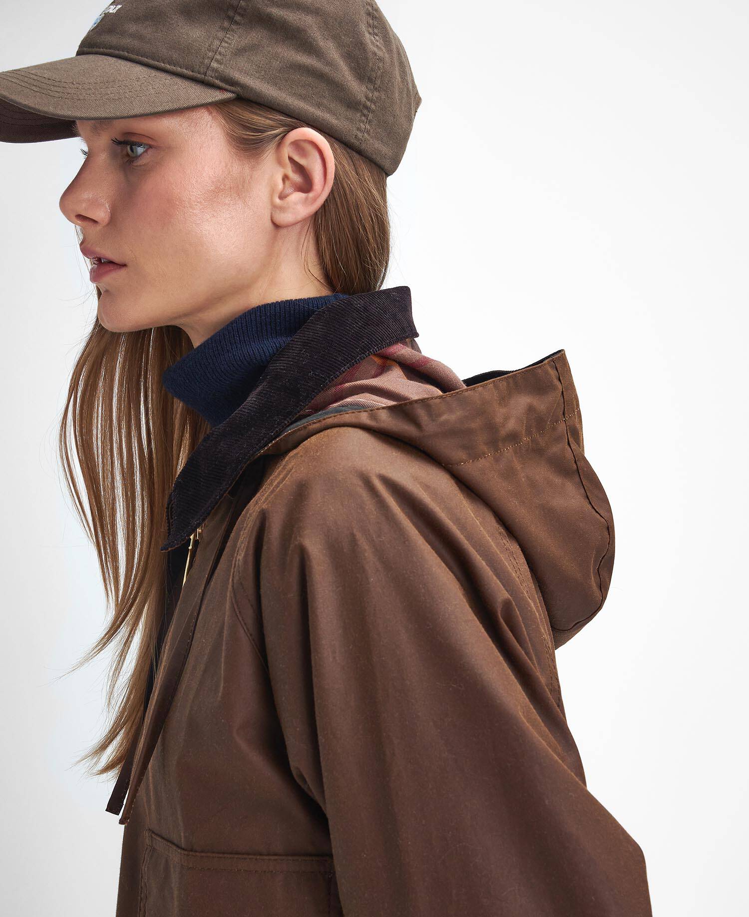 Highclere Waxed Jacket image number 4