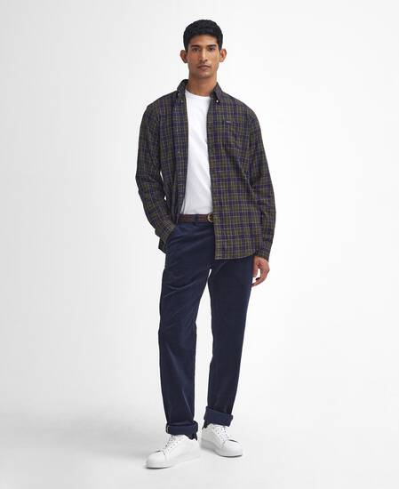 Pantaloni in velluto stretch a coste sottili dalla vestibilità leggermente aderente  Pantaloni in velluto stretch a coste sottili dalla vestibilità leggermente aderente