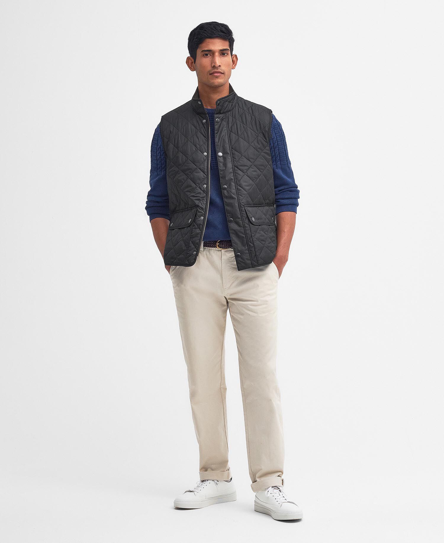 Buy Weste Lowerdale for EUR 179.00 | BARBOUR_DE