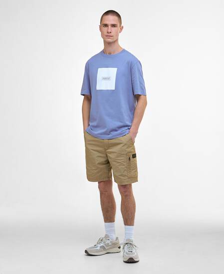 Mass Graphic T-Shirt Manor Blue Mass Graphic T-Shirt Manor Blue