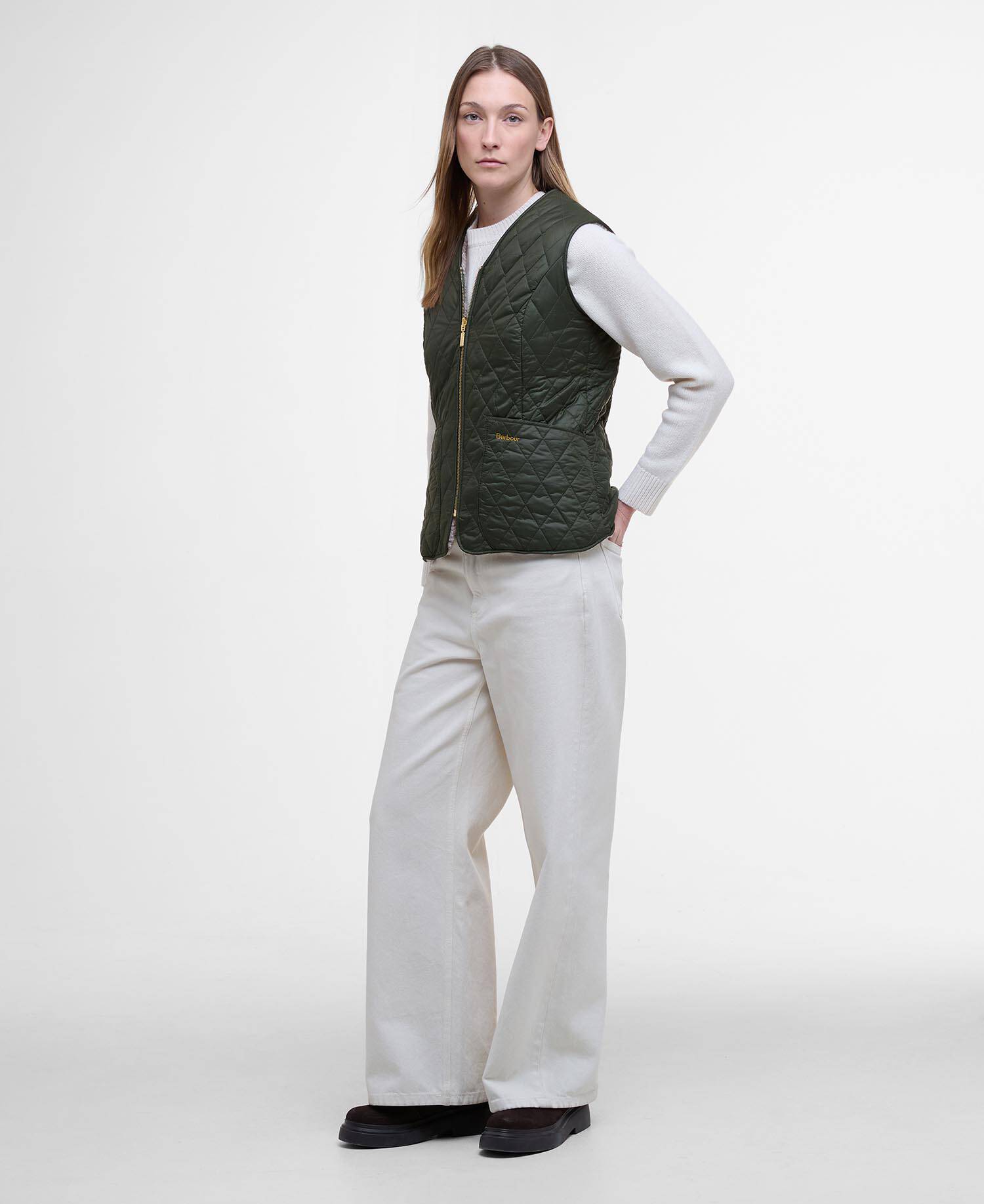 Markenfield Liner image number 1