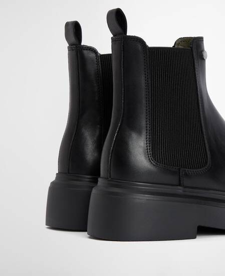 Celina Chelsea Boots Black
