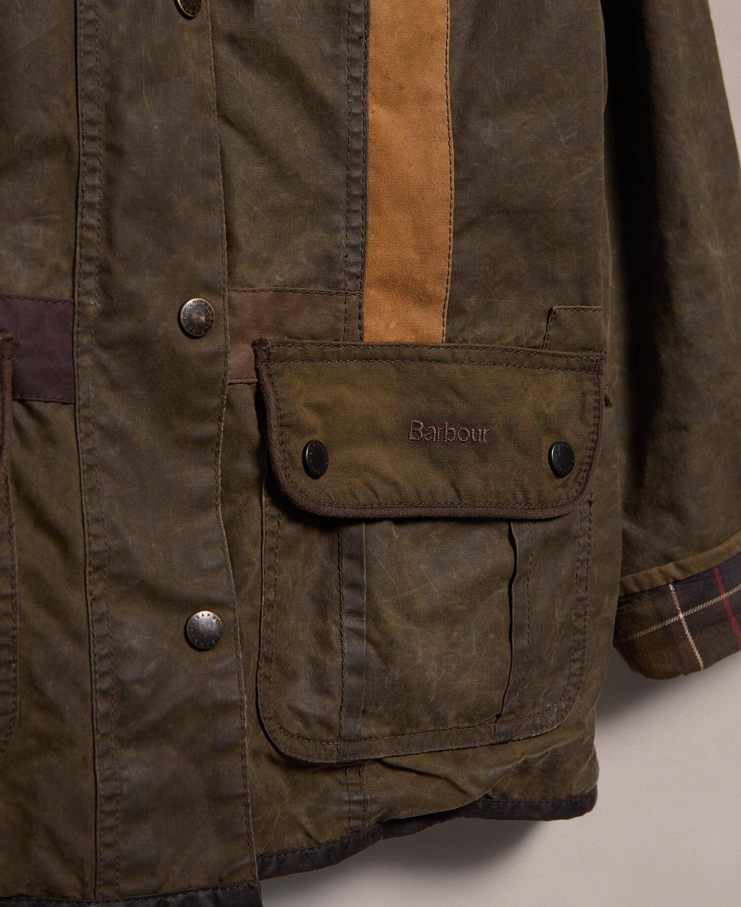 Barbour Re-loved Women's Utility Waxed Jacket - Size 14 Olive image number 3