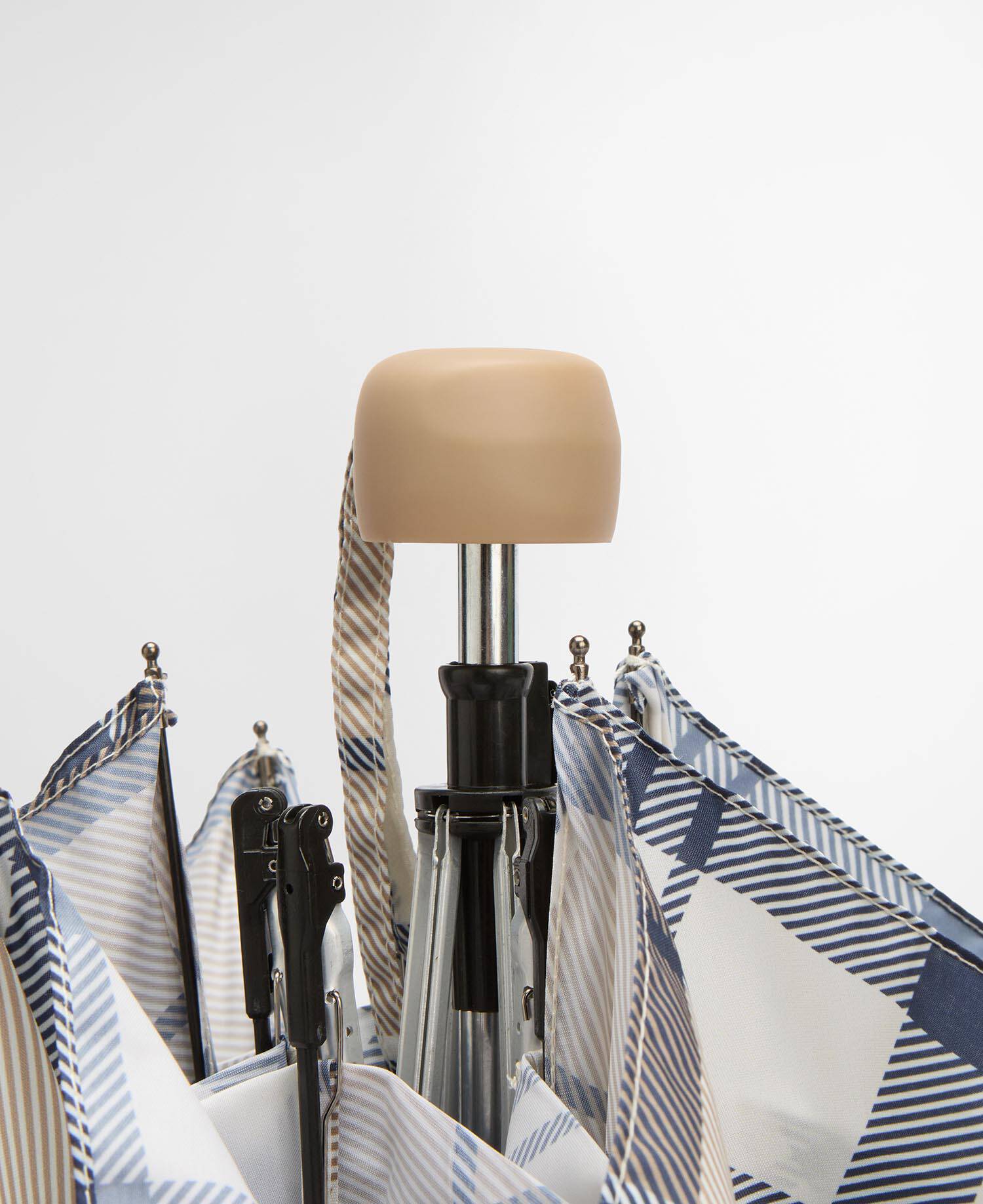 Portree Tartan Umbrella image number 4