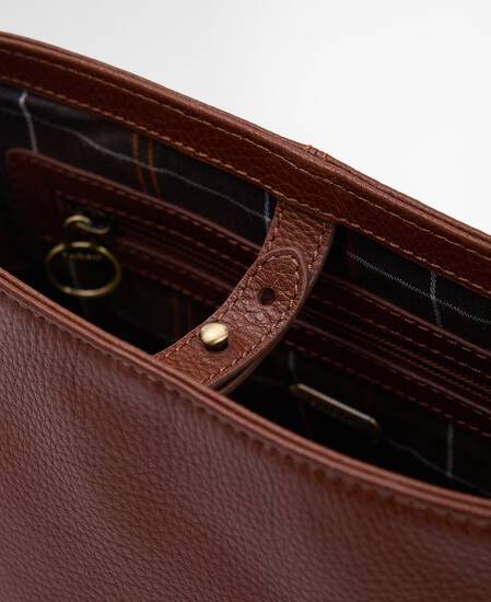 Cedar Leather Bucket Bag Brown