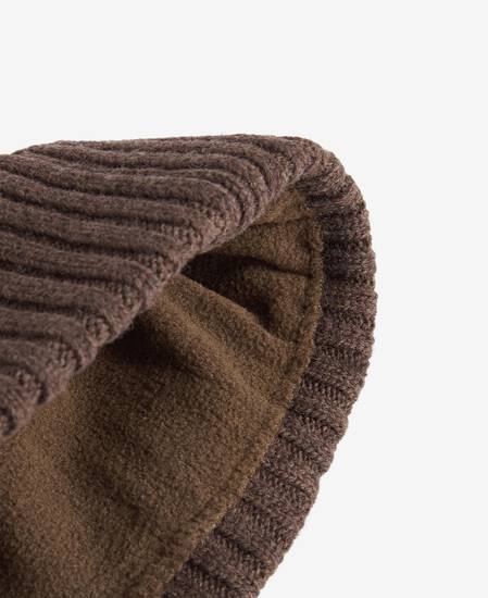 Beanie Carlton 