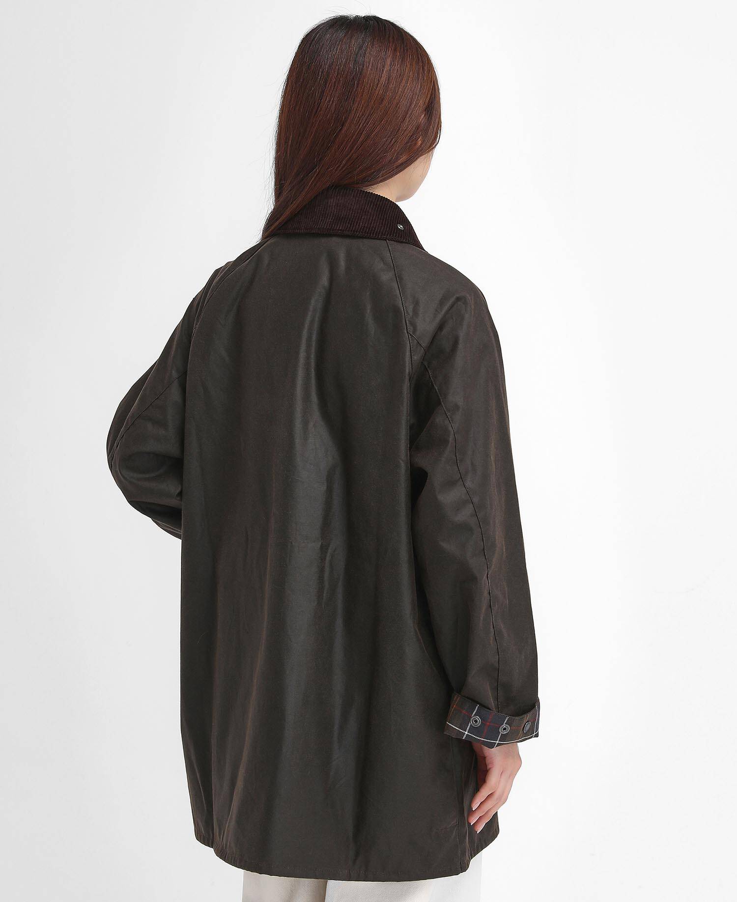 Women's Beaufort Waxed Jacket image number 2
