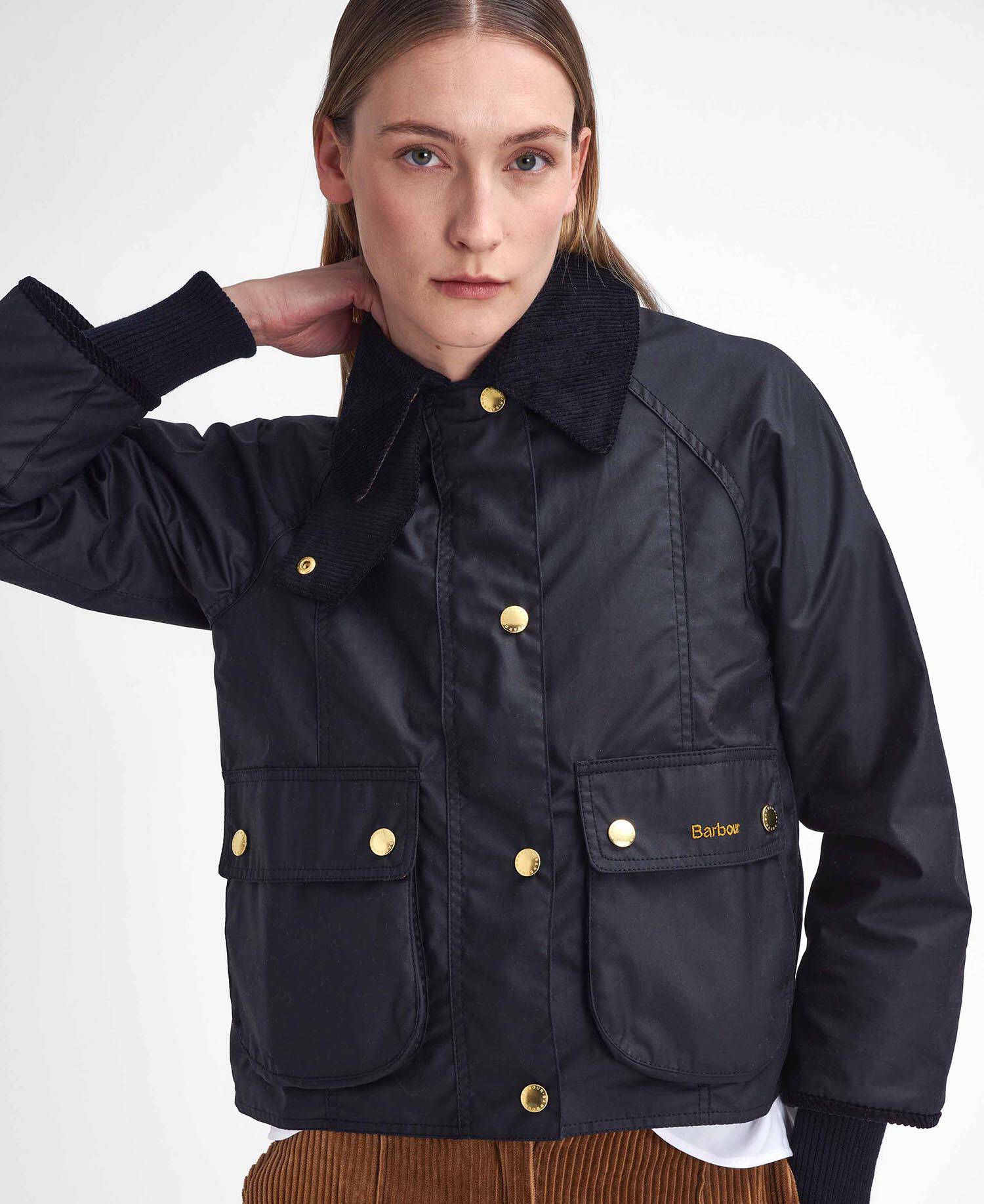 Cropped Beadnell Waxed Jacket image number 4