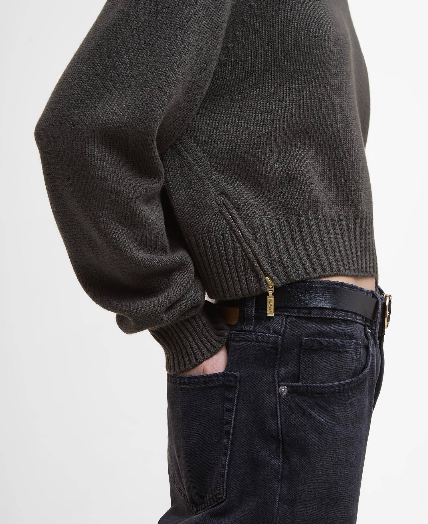 Atlanta V-Neck Jumper image number 4