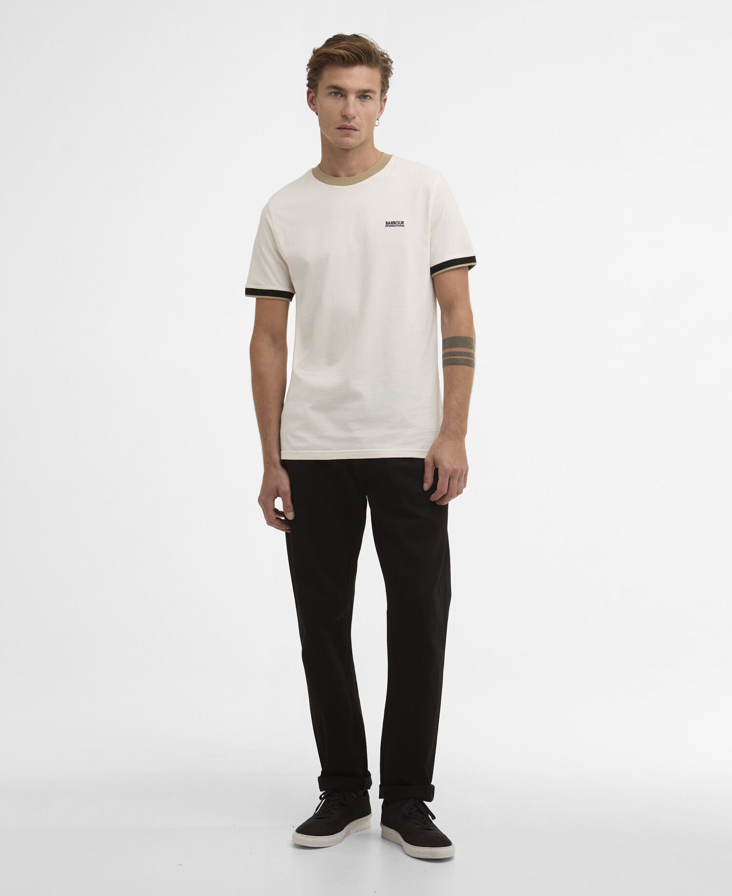 Howall T-Shirt Whisper White