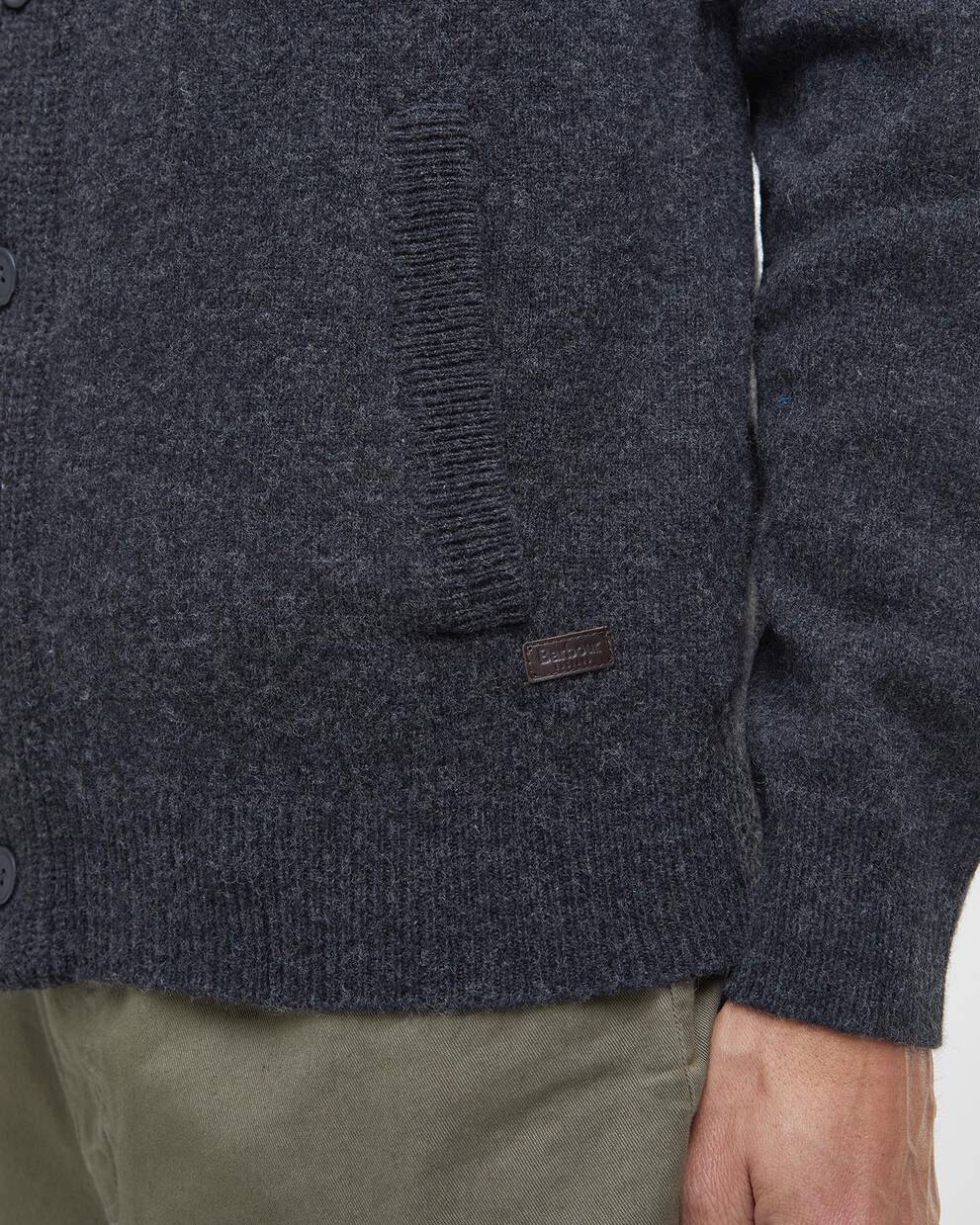 Pullover Essential Patch Zip Through