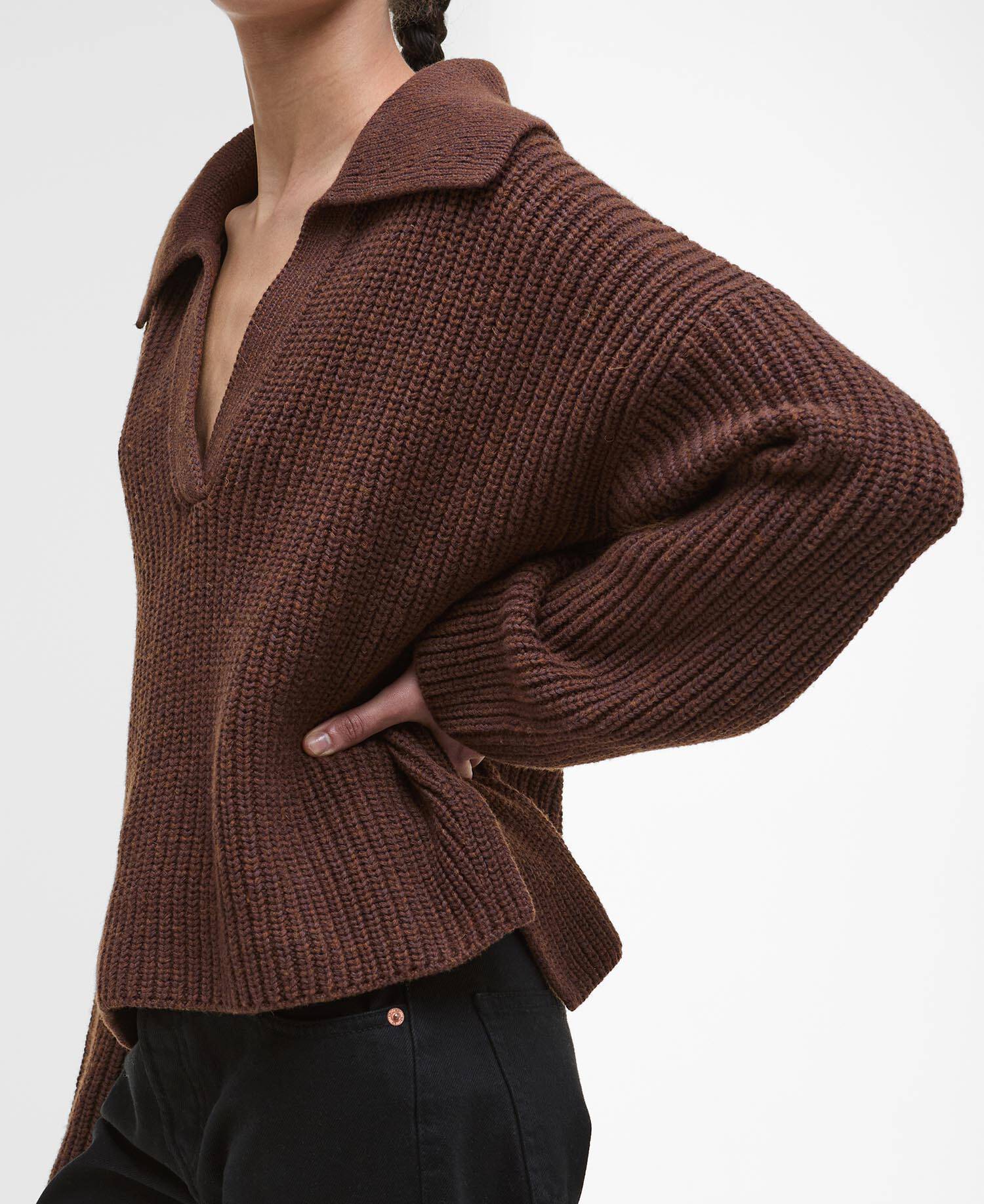 Robyn V-Neck Jumper image number 4