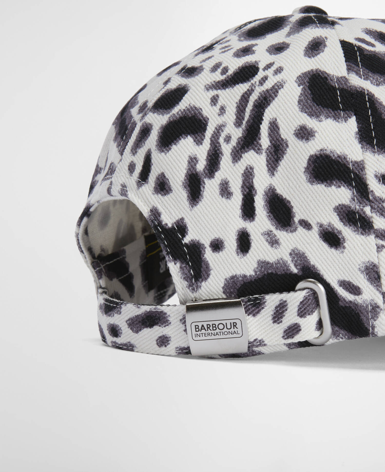 Santana Cap Bio Ink Leopard Print image number 6