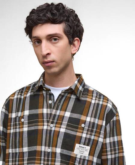Hanley Relaxed Long-Sleeved Shirt Olive Hanley Relaxed Long-Sleeved Shirt Olive