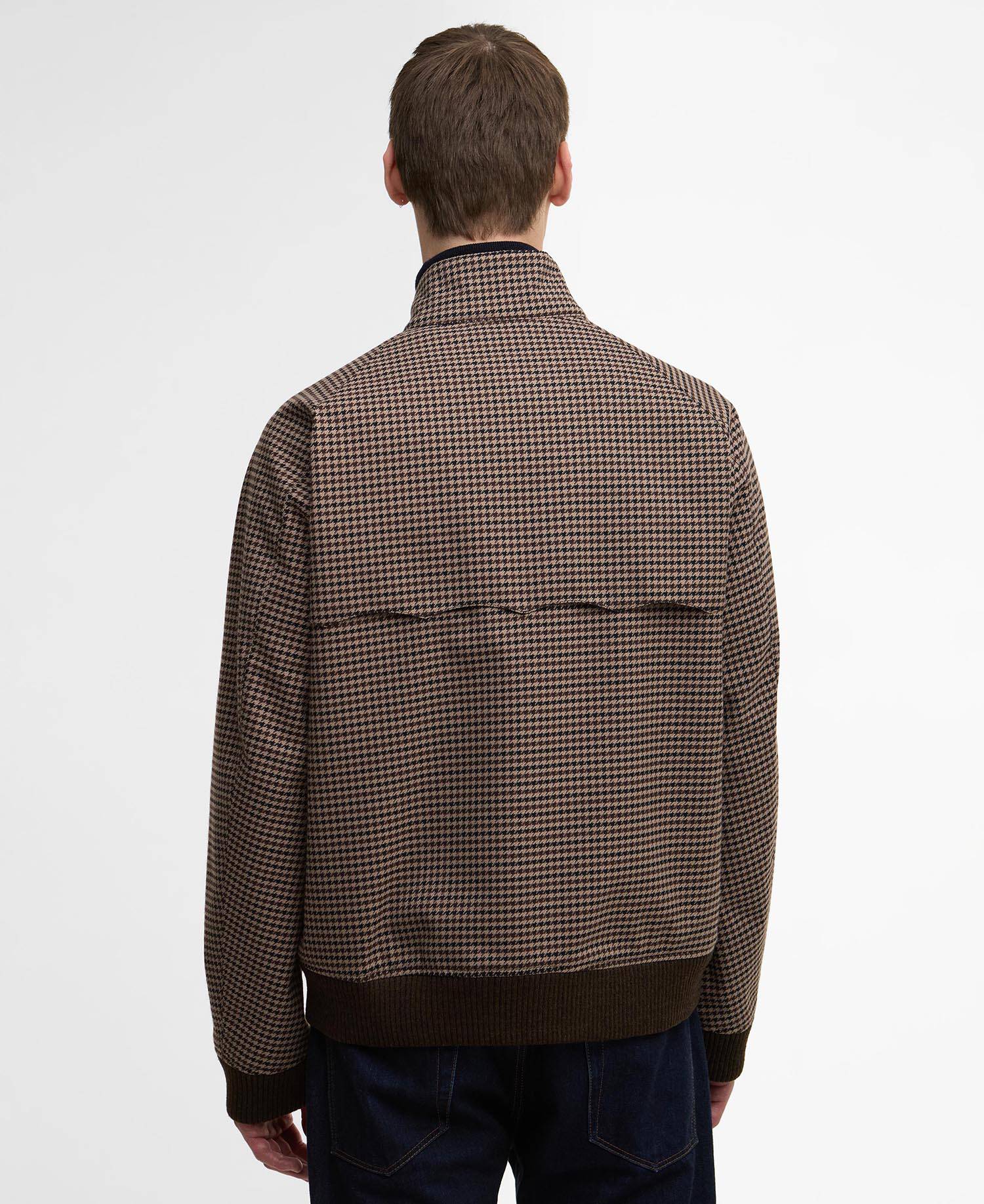 Barbour x Baracuta Porton Showerproof Jacket Brown Houndstooth image number 2