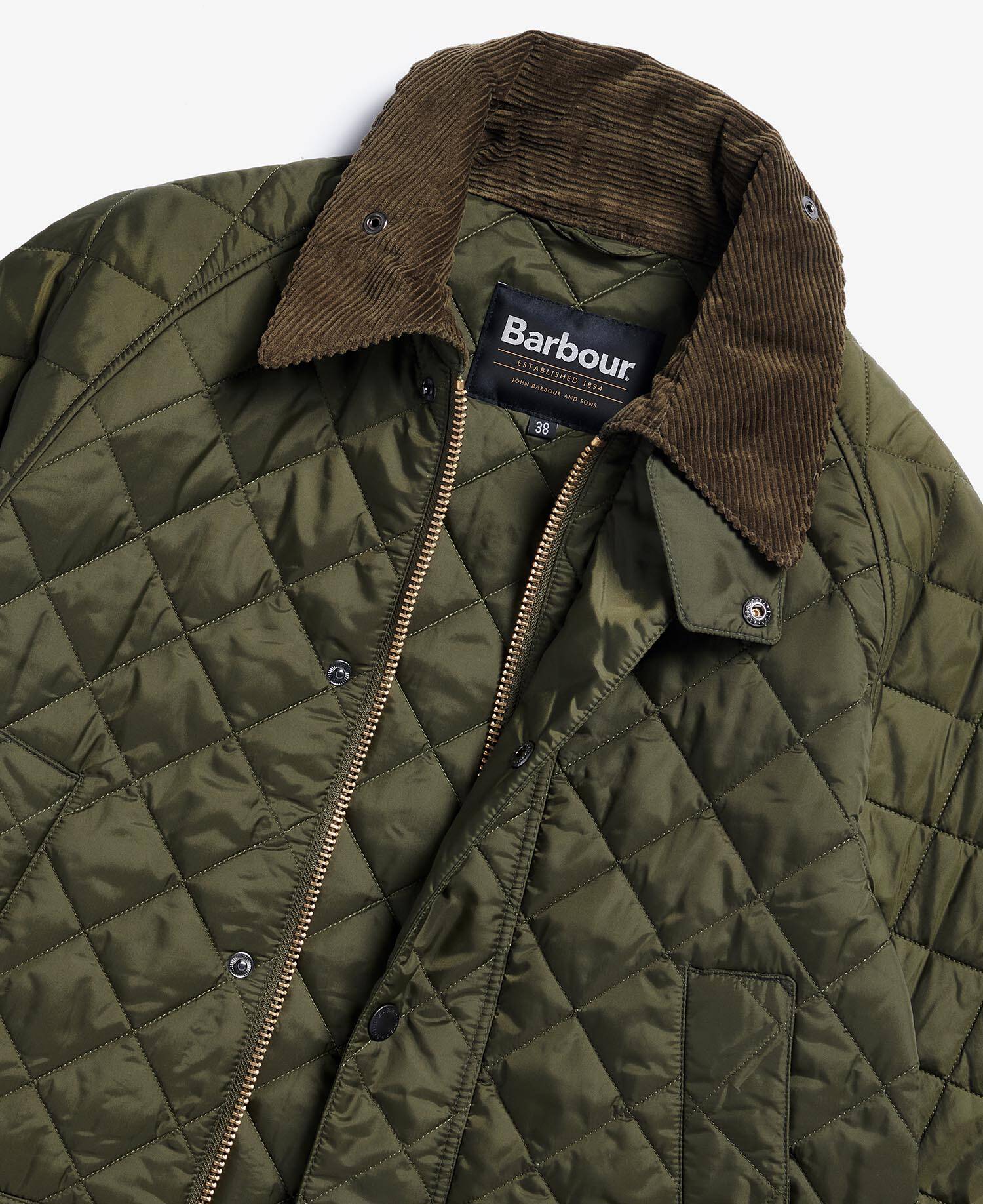 Bedale Quilted Jacket image number 7