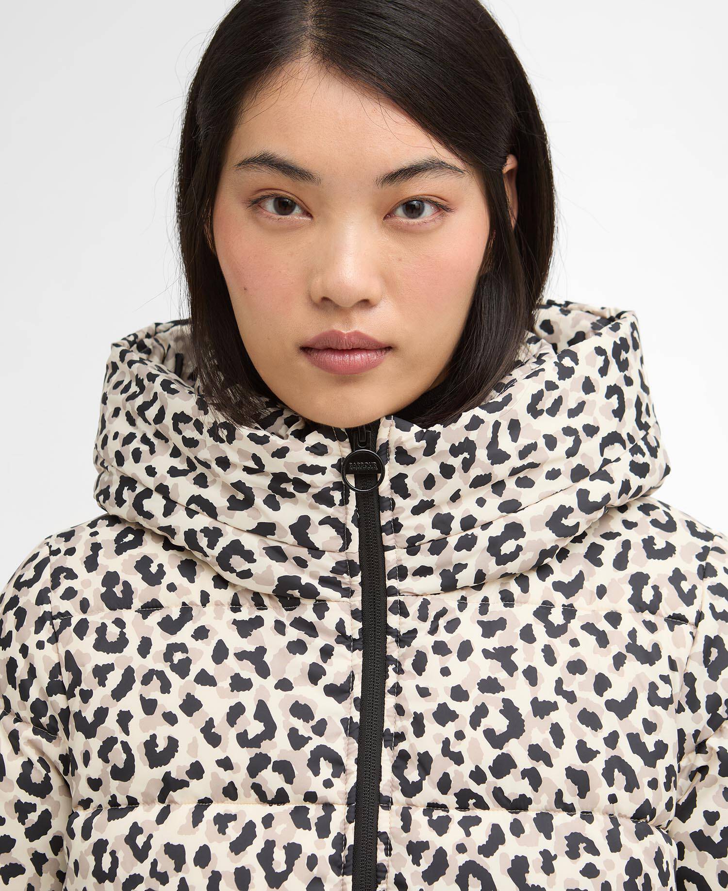 Olivios Printed Puffer Jacket image number 3
