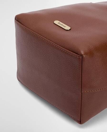 Cedar Leather Bucket Bag Brown