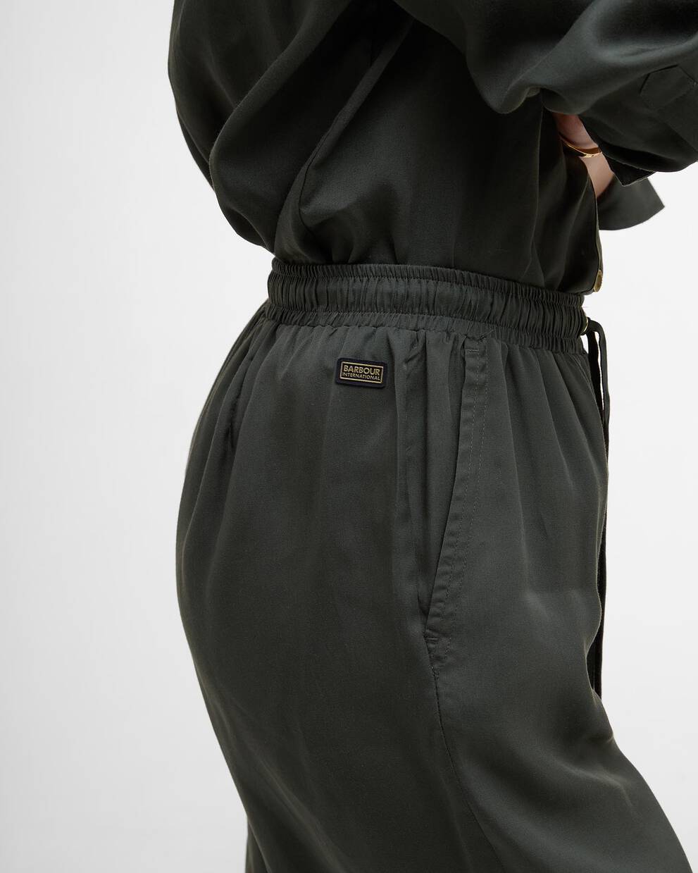 Clara Relaxed Wide-Leg Trousers