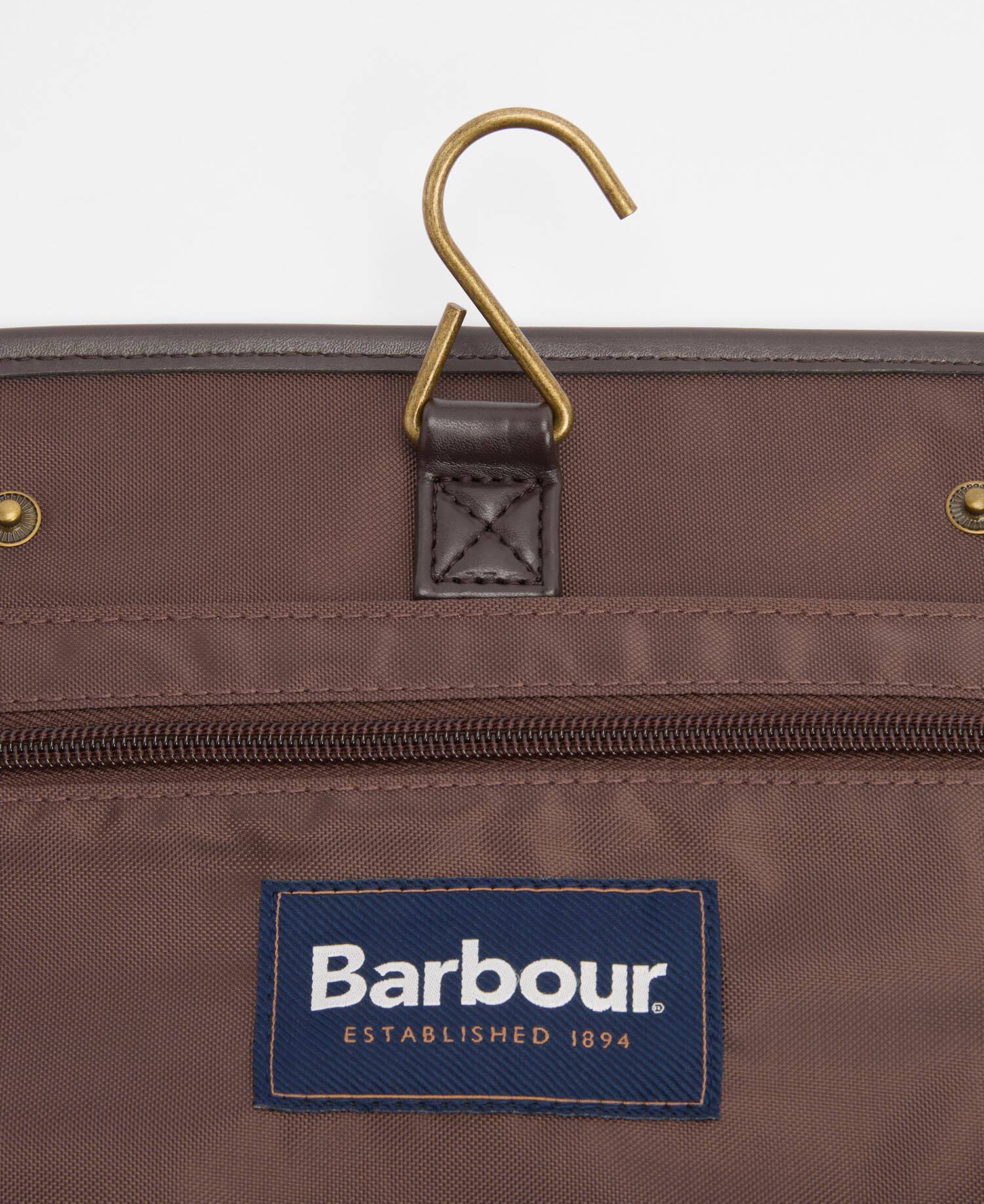 Waxed Hanging Washbag Olive/Beacon image number 7