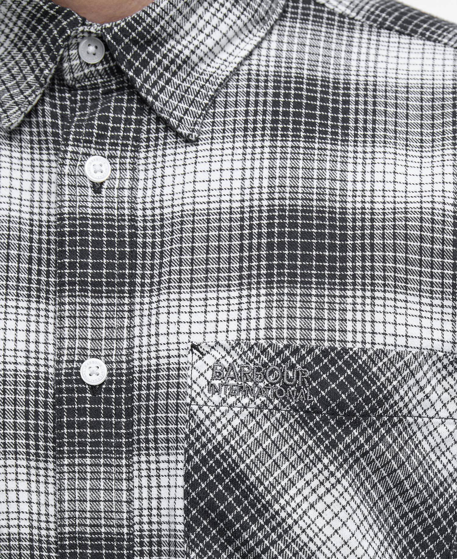 Ashby Ombre Long-Sleeved Shirt image number 4