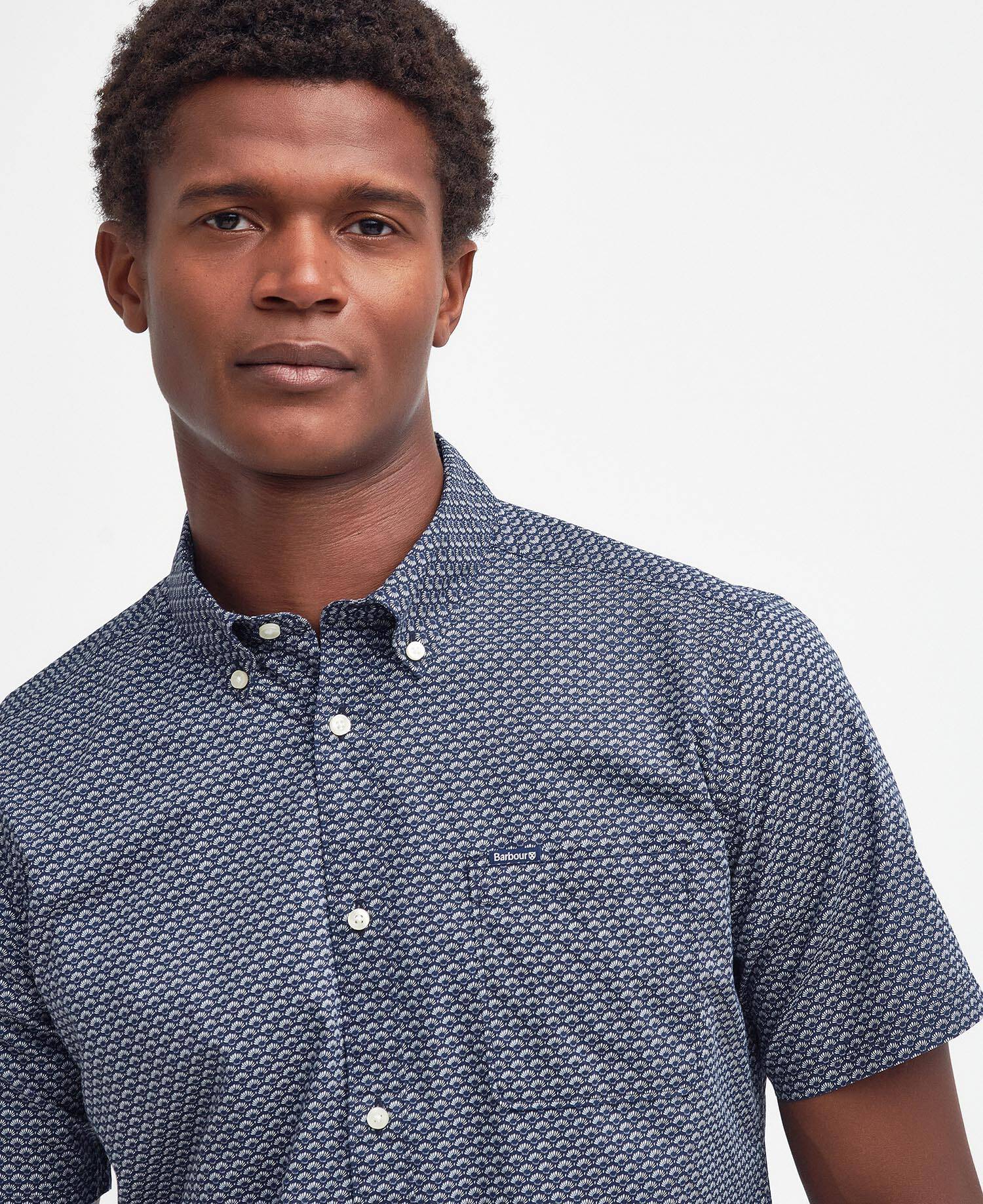 Shell Tailored Short-Sleeved Polo Shirt Classic Navy image number 3
