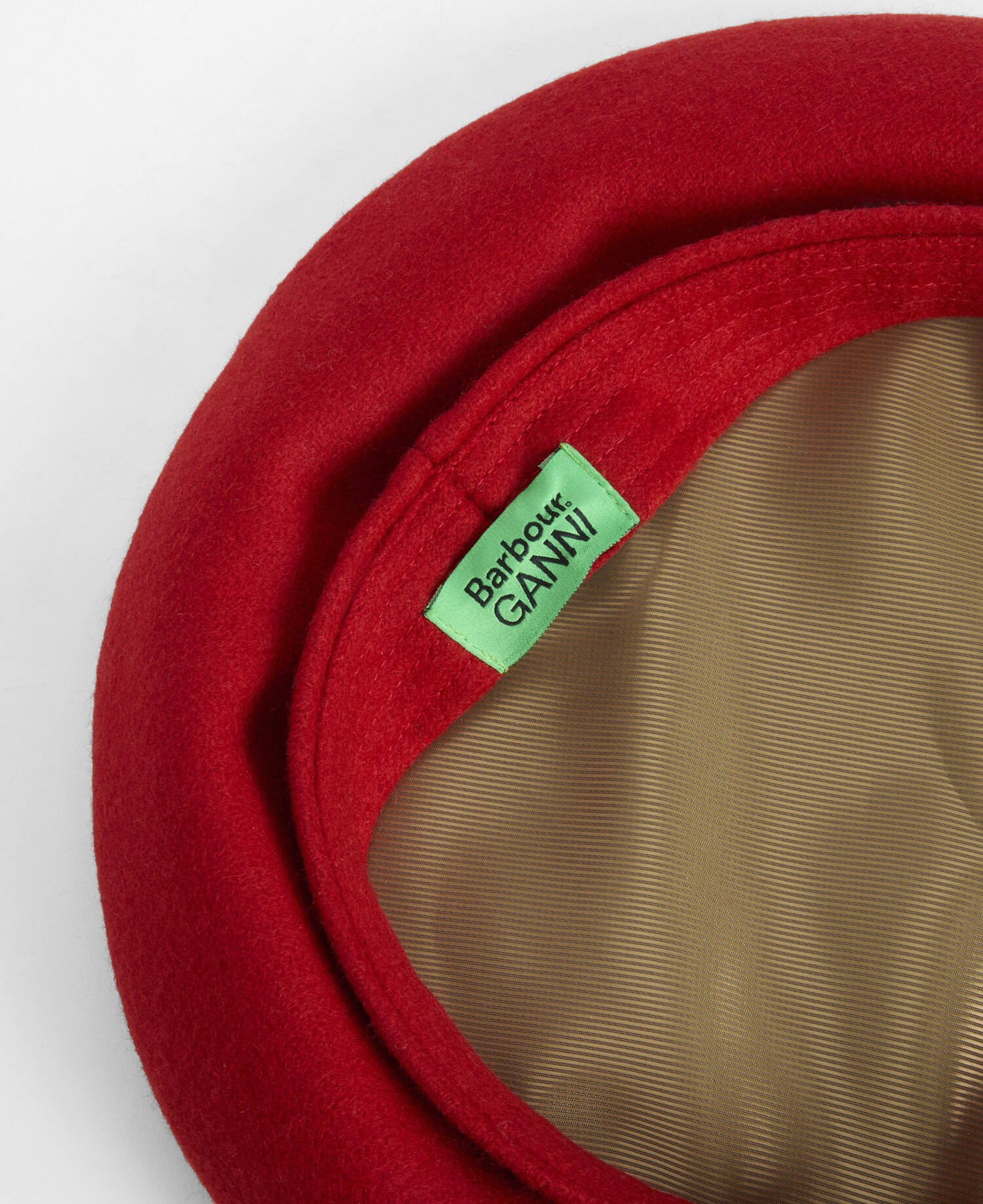 Barbour x GANNI Beret Red image number 5