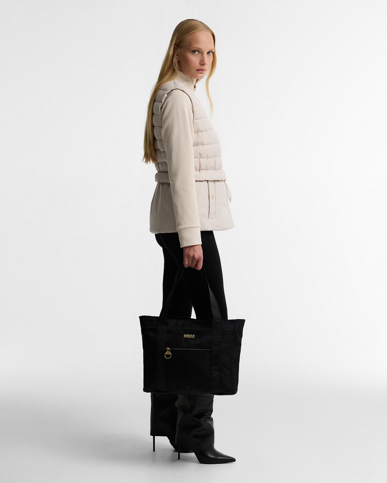 Qualify Tote Bag Black