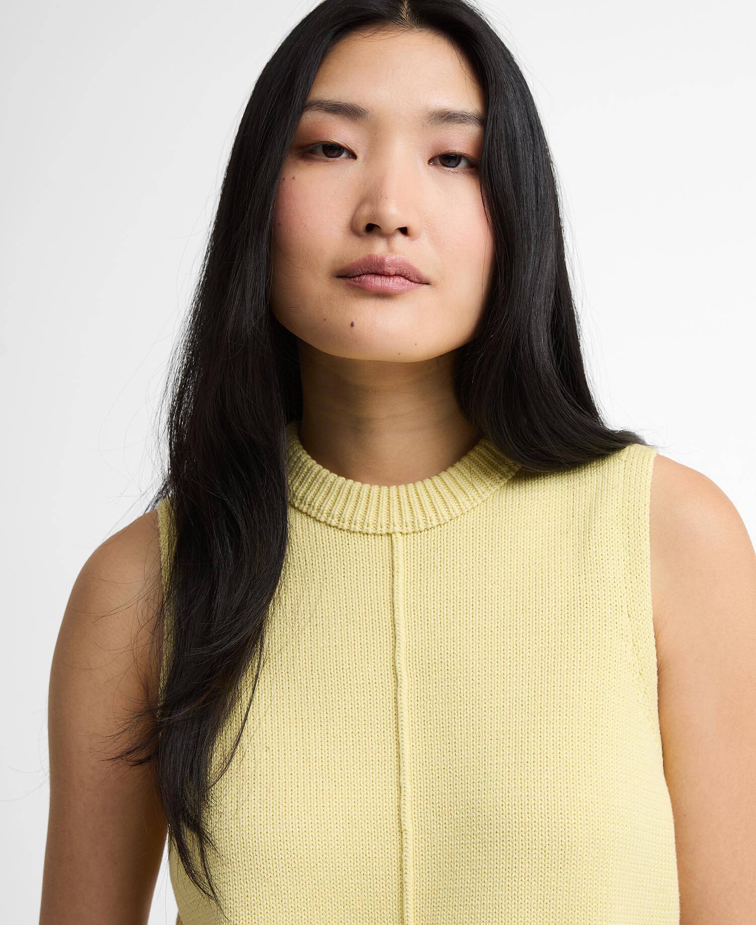 Avon Knitted Vest Soured Citrus image number 3