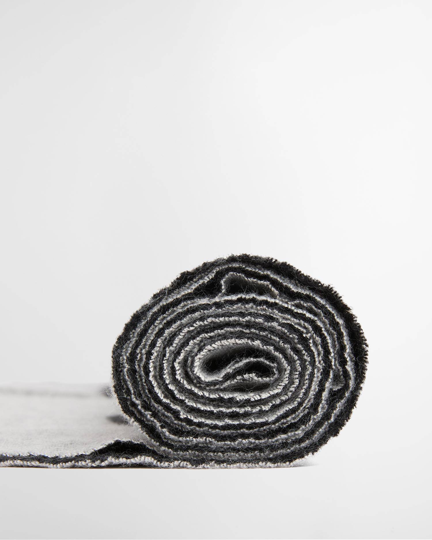 Milla Logo Wrap Scarf Moonbeam/Black image number 3