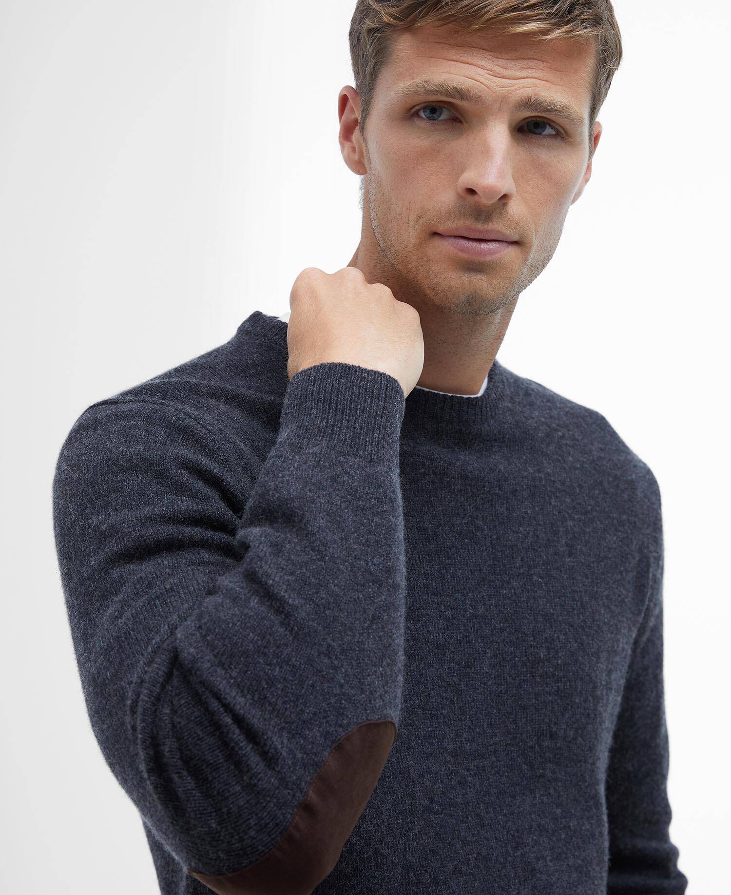 Essential Crew-Neck Jumper image number 3