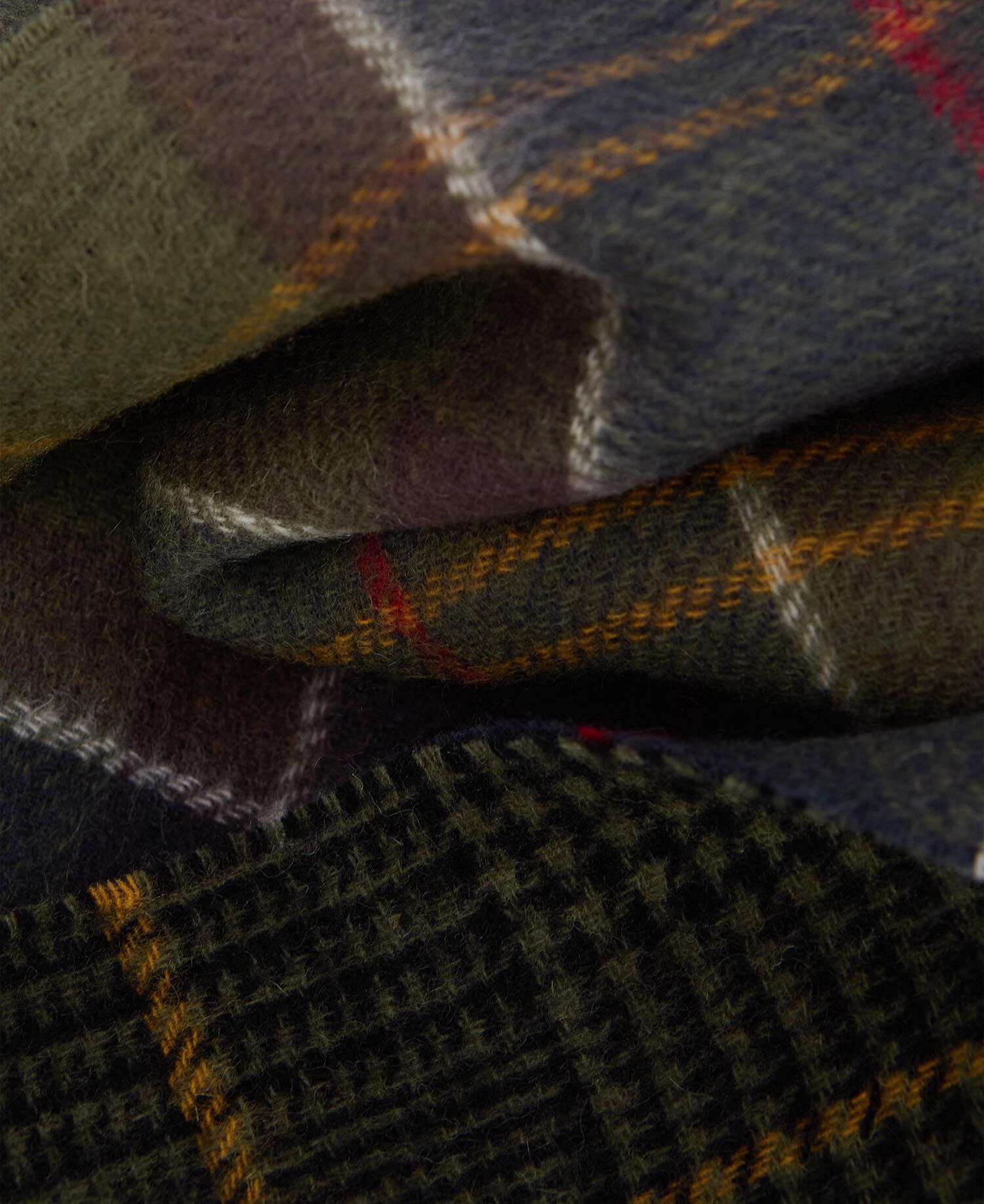 Dramside Reversible Lambswool Scarf Classic Tartan