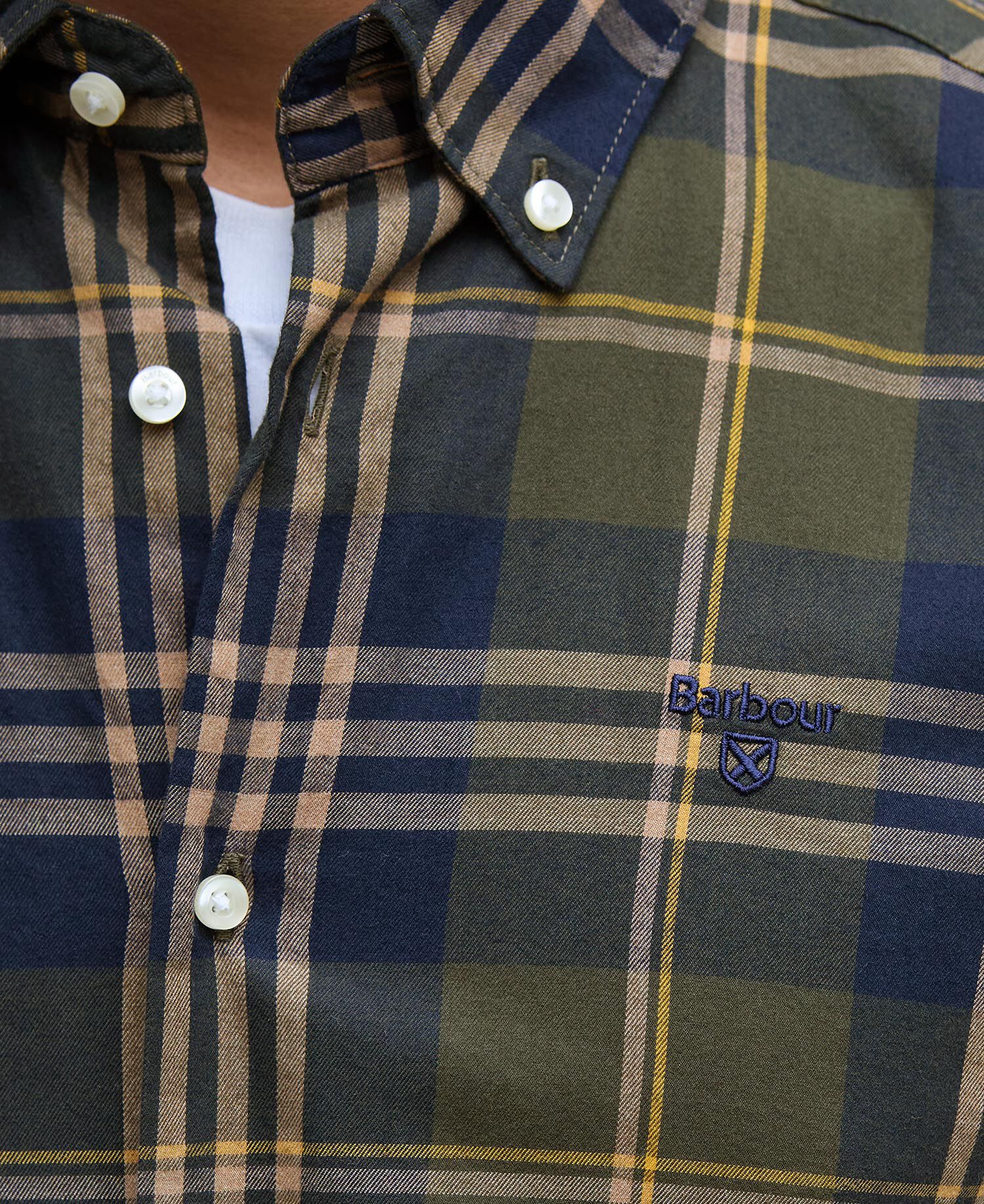 Edgar Tailored Long-Sleeved Shirt Olive