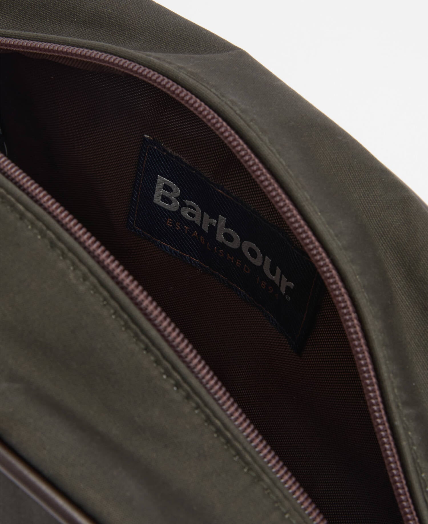 Waxed Washbag Olive/Beacon image number 6
