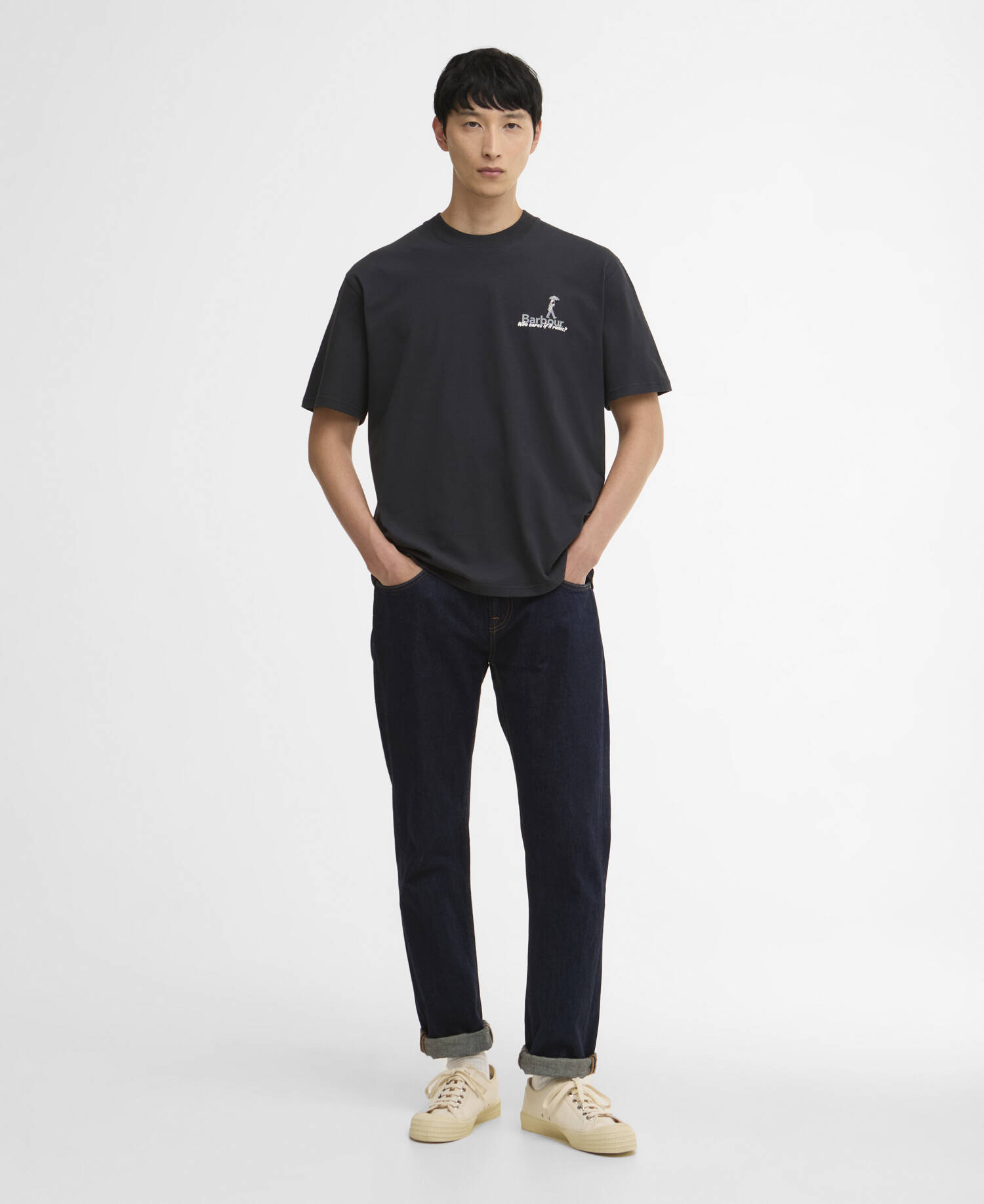 T-Shirt Oversized Graphic Black image number 1
