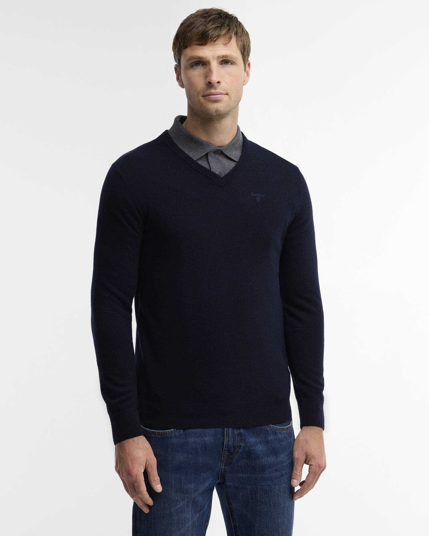 Essential V-Neck Jumper Classic Navy image number 0