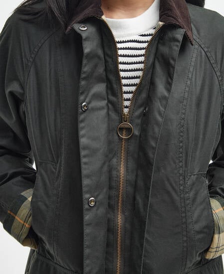 Beadnell&reg; Waxed Jacket Sage