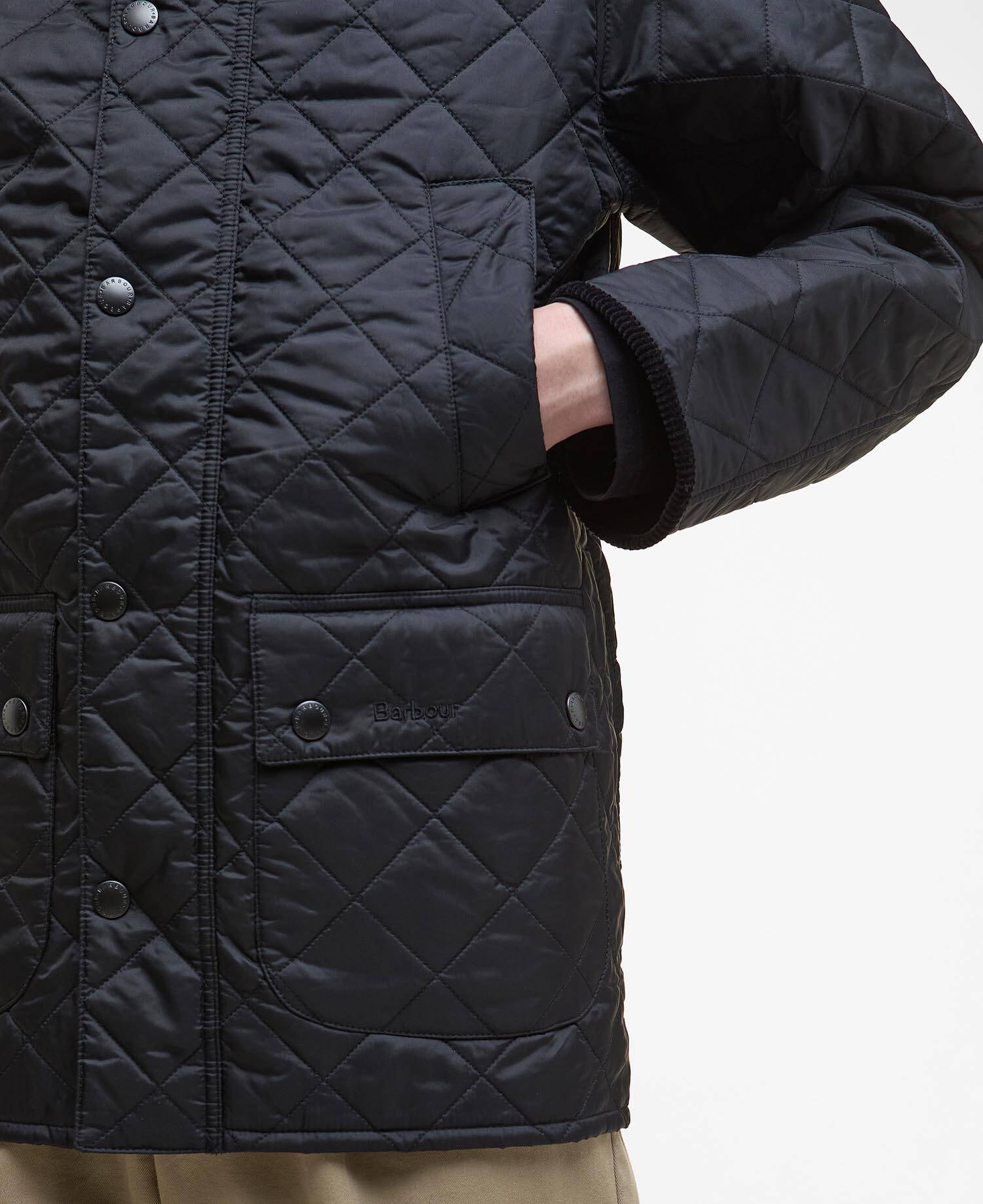 Bedale Quilted Jacket Classic Black image number 7