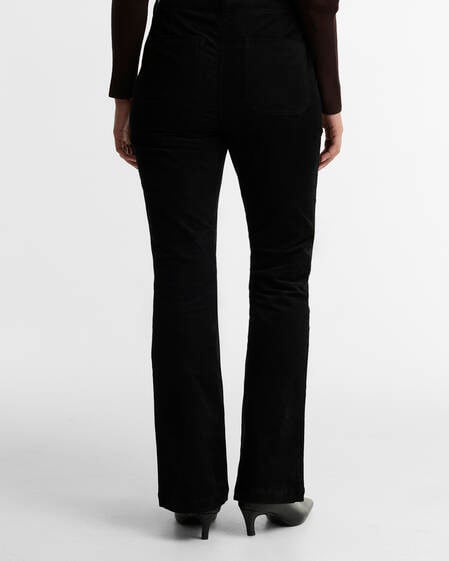 Pantaloni svasati Kenna. Black
