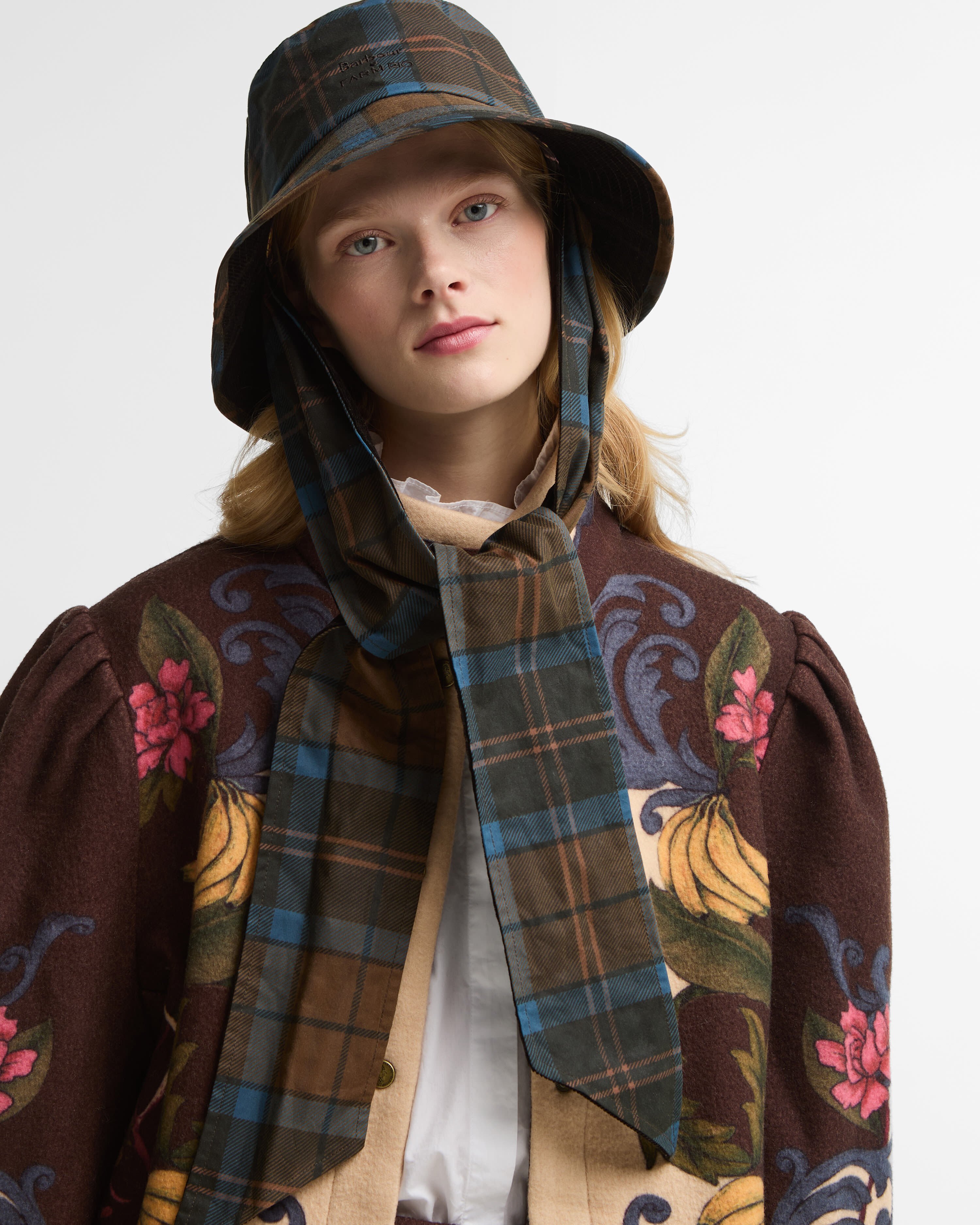 Barbour FARM Rio Leonaria Bucket Hat Tropical Tea Tartan