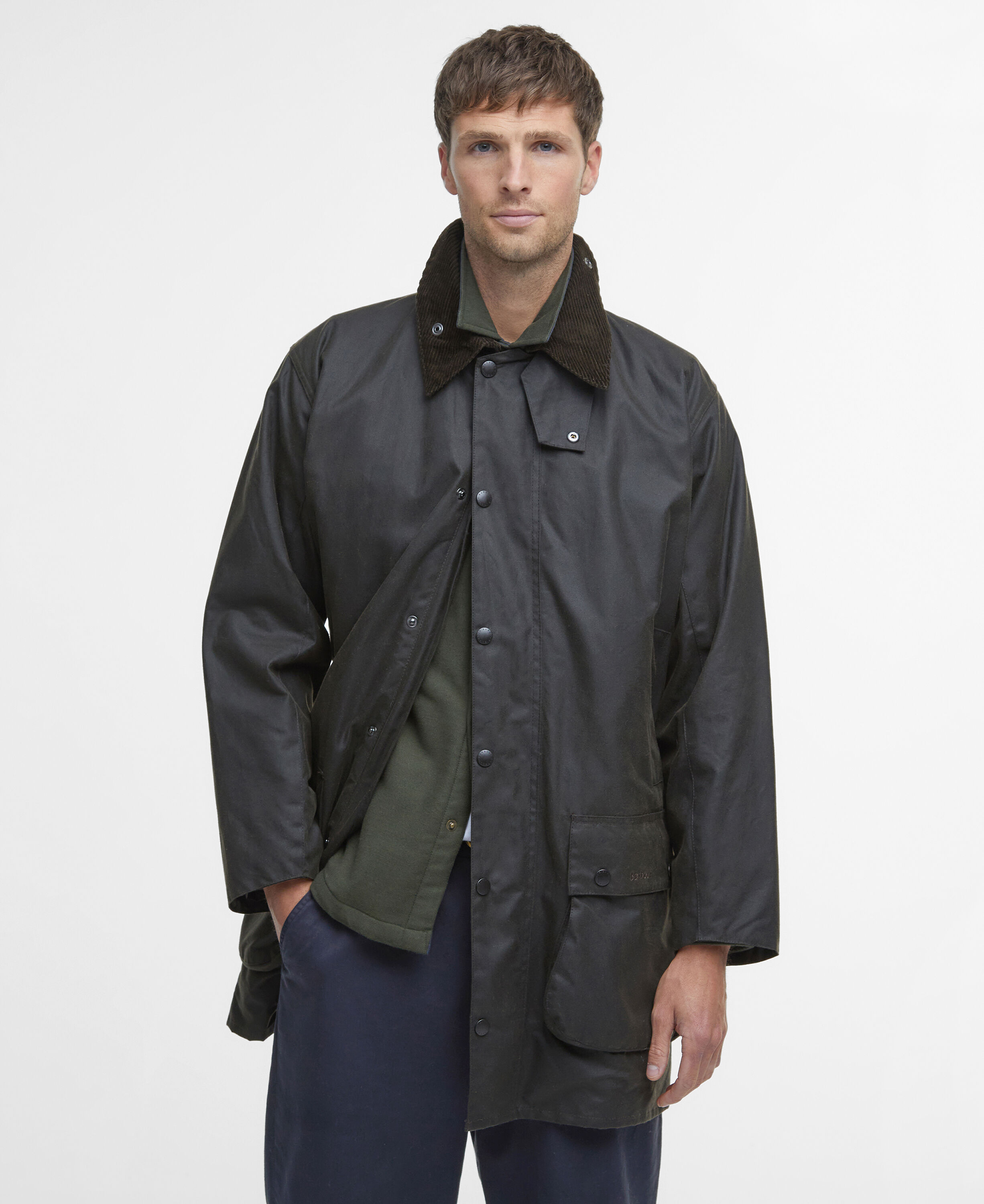 Classic Northumbria&reg; Waxed Jacket Olive