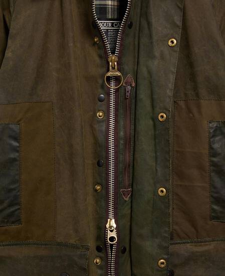 Barbour Re-loved Men's Beaufort Waxed Jacket - Size 36 Olive