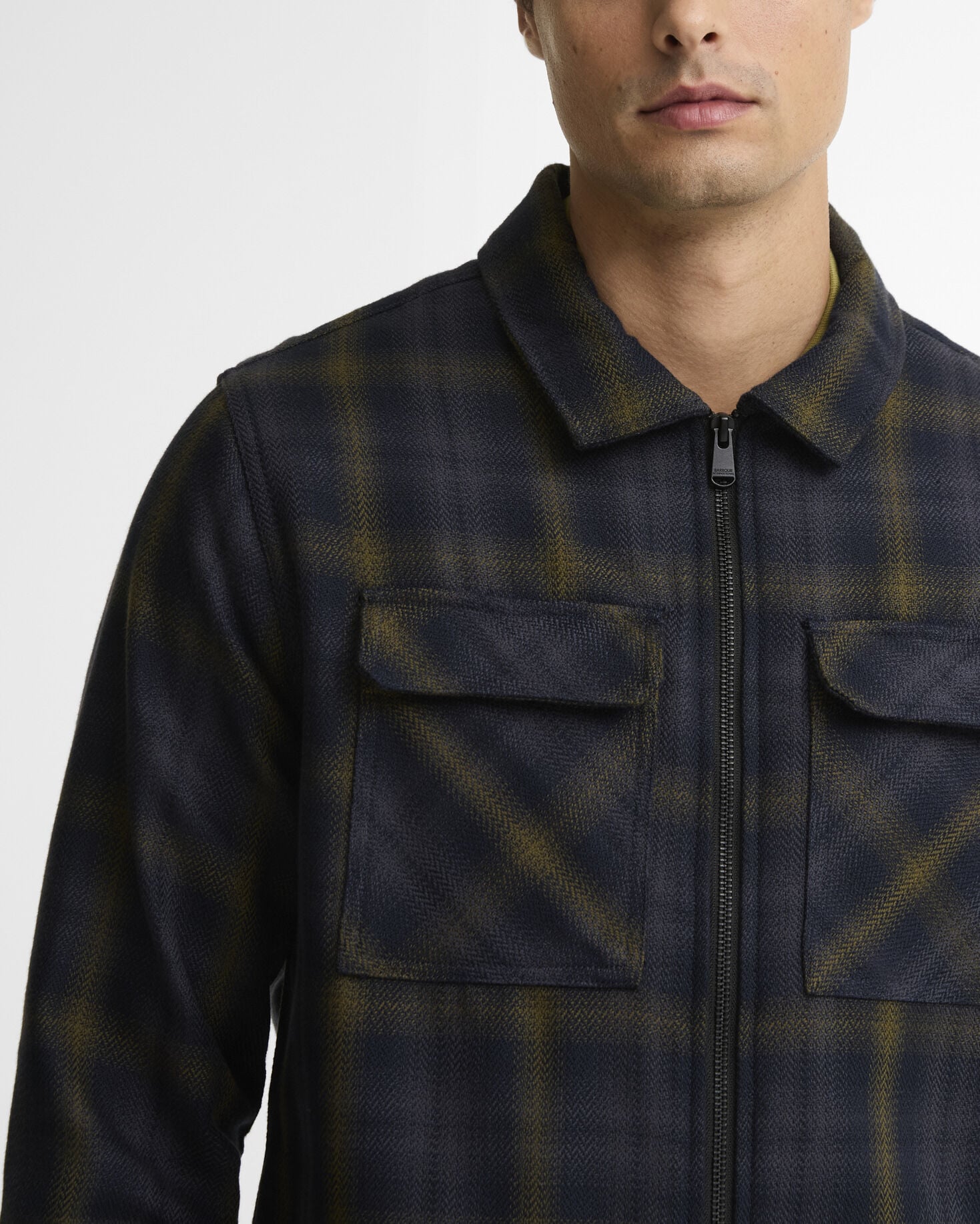 Oxborough Overshirt Black / Fir Green